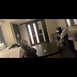 Meet your Posher, Sebastian